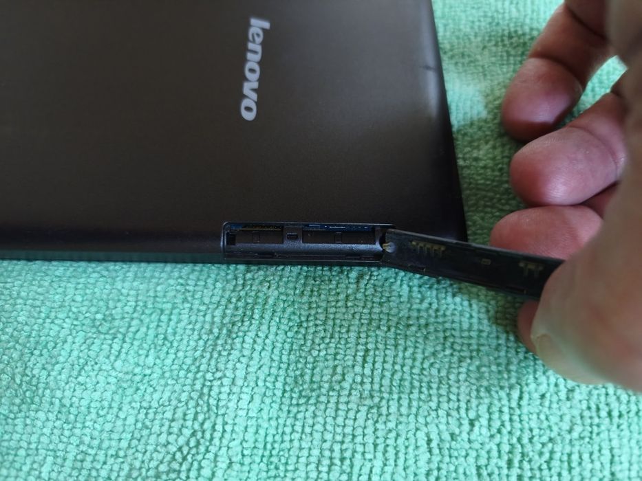 Планшет 7" Lenovo Tab 2 A7-30DC (3G, IPS) б/у