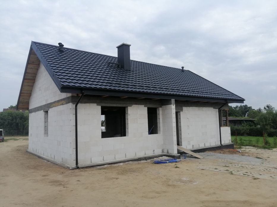 Budowa domów usługi ogólnobudowlane .Dachy pokrycia dachowe