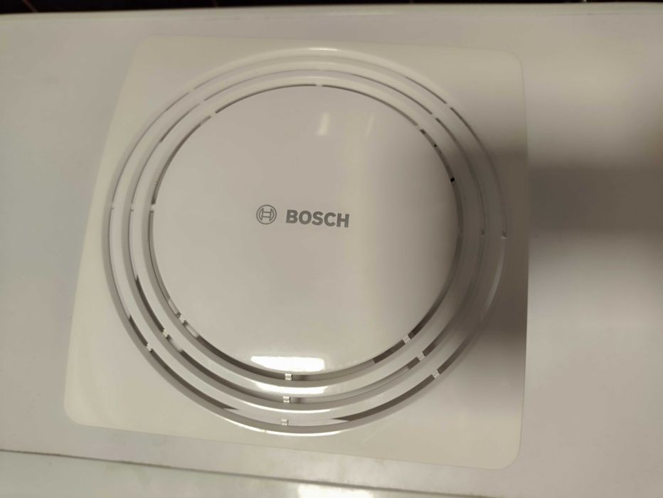 Bosch 1900 DH W125 z Czujnikiem Wilgotności i Timerem