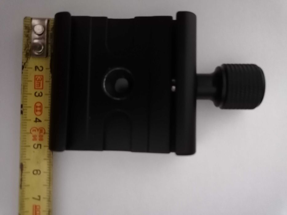 Placa de libertação rápida para máquina fotográfica ou de filmar