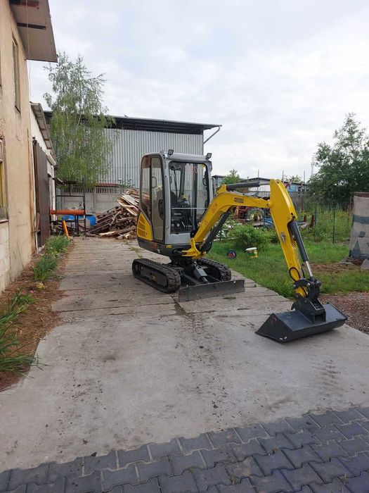 Usługi minikoparką z młotem ,ogrodzenia-magazyny,usługi spawalnicze