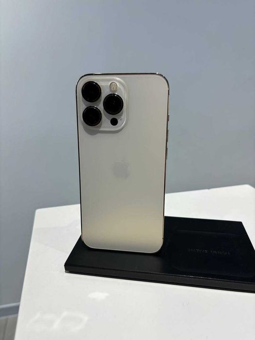 Б/У iPhone 13 Pro 256GB Gold - Кредитування