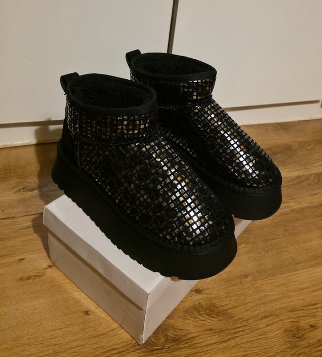 Buty damskie "UGC" rozmiar 38.