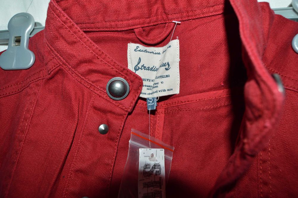 stradivarius s bolerko jeansowe czerwone ćwiekami nitami rock goth