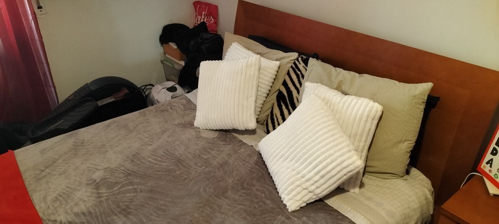 Mobiliário de quarto usado