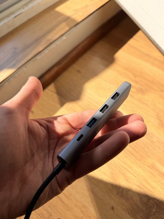 Ugreen usb-c multi-function hub