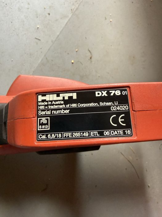 Gwoździarka Hilti dx76 + gwoździe