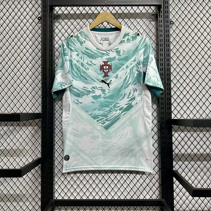 Camisola portugual branca e verde secundaria