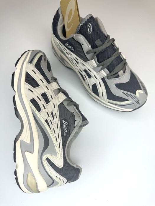 Кроссовки ASICs новые - 44 размер в наличии