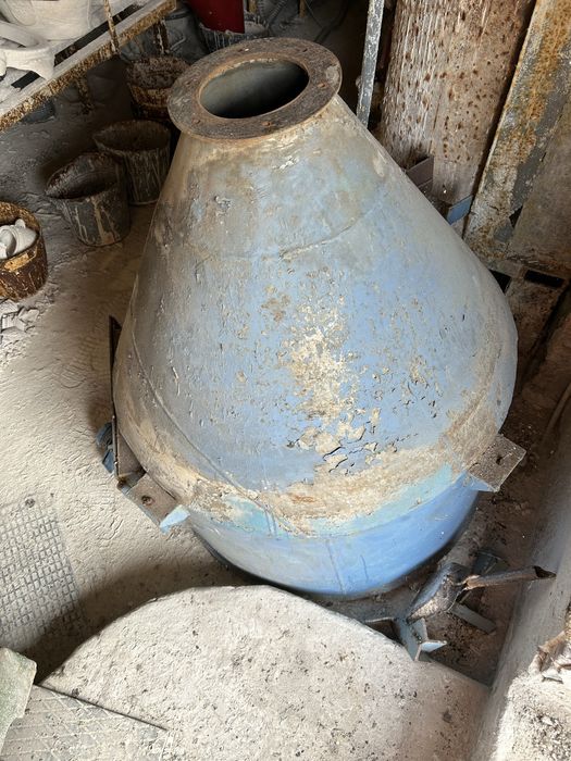 Продам циклон 0,7 куб. З нержавіючоі сталі.