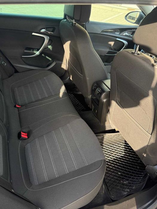 Opel Insignia  Sports Tourer 2.0