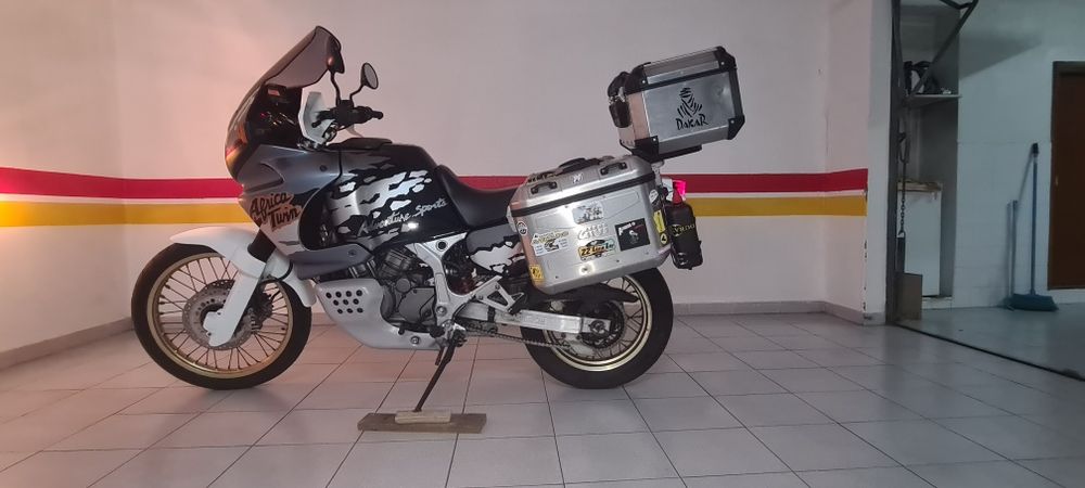 África twin 750 RD07