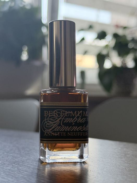 Annette Neuffer - Per Fummum Ambra Luminosa, 15 ml
