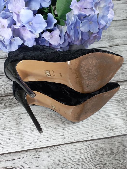 Piękne czarne botki Kazar 38 glamour chic