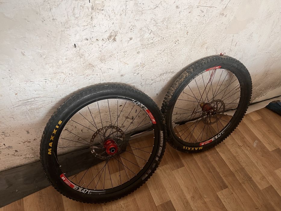 Koła dh dirt fr 26 hope dt swiss