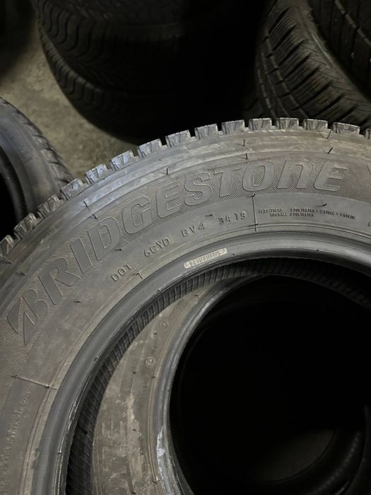 Автошини літні BRIDGESTONE 195/75/16C (4шт) Резина,Колеса,Гума,Скати,