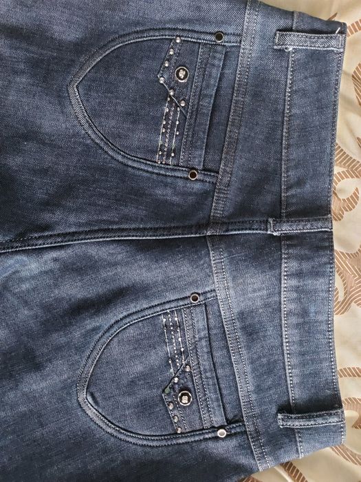 Женские утеплённые джинсы 29р. S