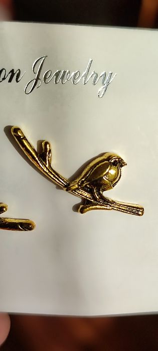 Kolczyki na sztyfcie 2 rodzaje