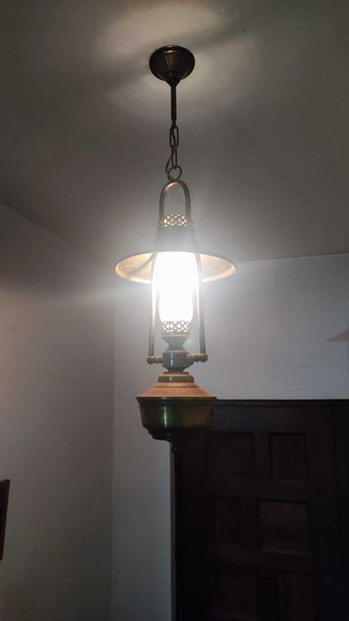 Candeeiros de teto vários preços