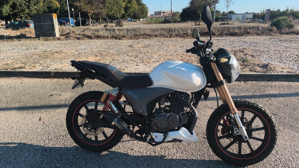Motociclo 125 CC Keeway