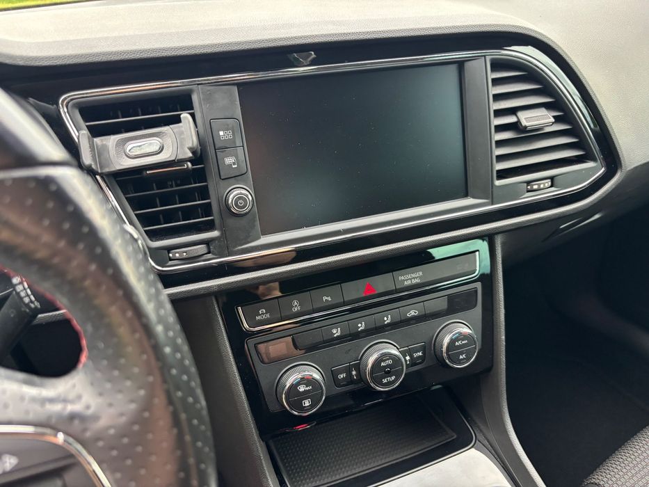 Seat Leon Seat Leon ST FR 1.4 TSI ACT 150 KM – Polski salon |  FV | Bezwypadkowy