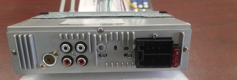 Автомагнитола  pioneer JSD-530 BT с Bluetooth и AUX+пульт ду