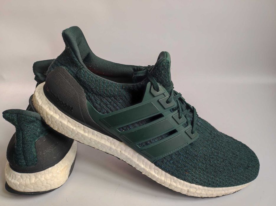 - Adidas Ultra Boost 3.0  - Buty do biegania męskie r. 50