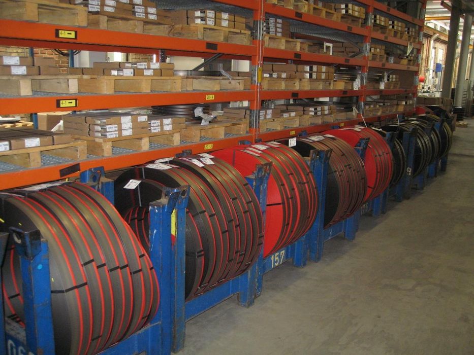 Ленточное полотно по металлу