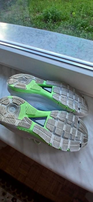 Adidasy Under Armour machina 2