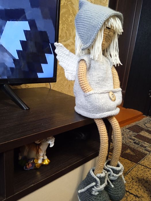 Продам іграшку .Дівчинка ангел.