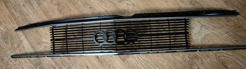 Grill Atrapa Audi 100 C 2 Oryginał  (76-82r.)