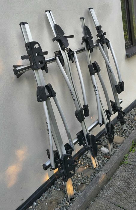 Bagażnik dachowy CRUZ + 4 uchwyty rowerowe Aguri Acuda II/III (Citroen C4 Picasso)