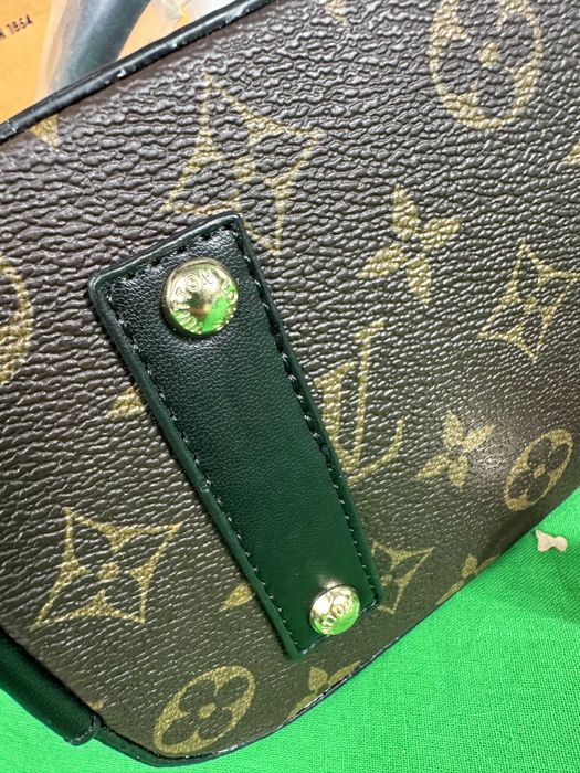 Torebka listonoszka Torba brazowa Alma BB skórzana kuferek Premium