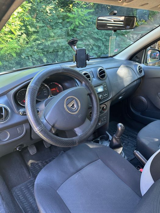 Samochód Dacia Sandero