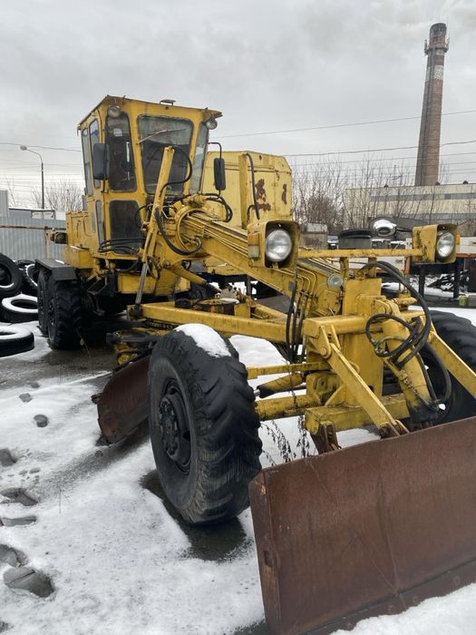 Продам автогрейдер дз-180 з пдв