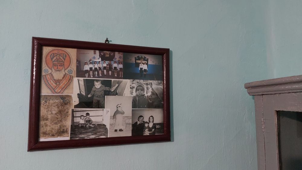 Старовинна рамка з фотографіями