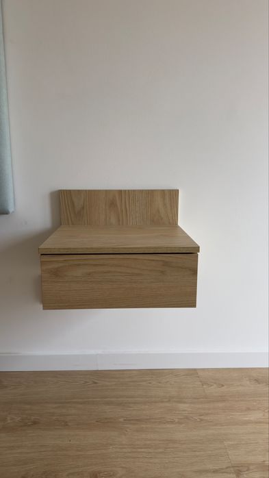 2 Mesas de Cabeceira Flutuantes Madeira