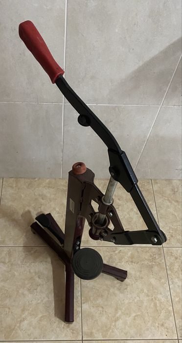 Arrolhador de garrafas