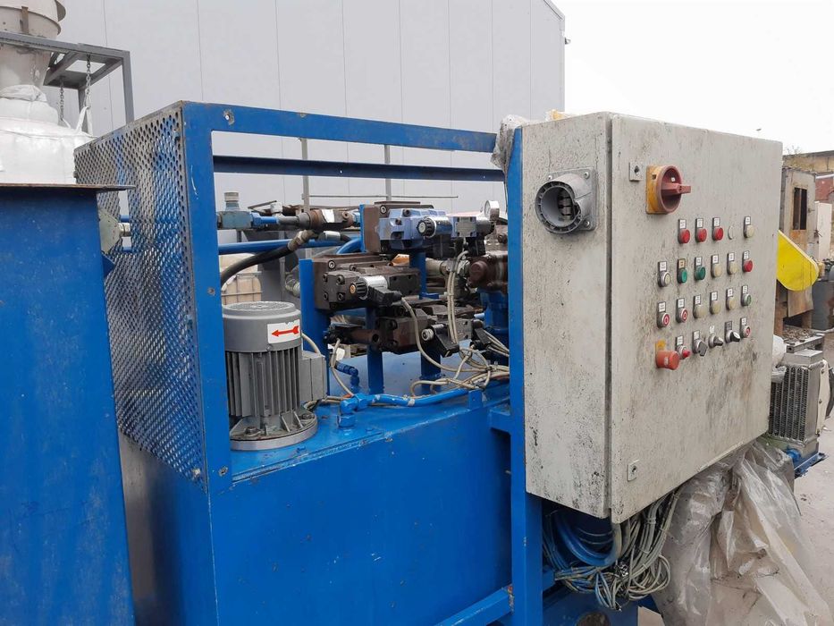 Prasa Belownica Pozioma HUSMANN | Recykling