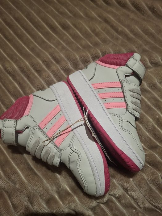 Buty sportowe dla dziewczynki roz. 26 adidas