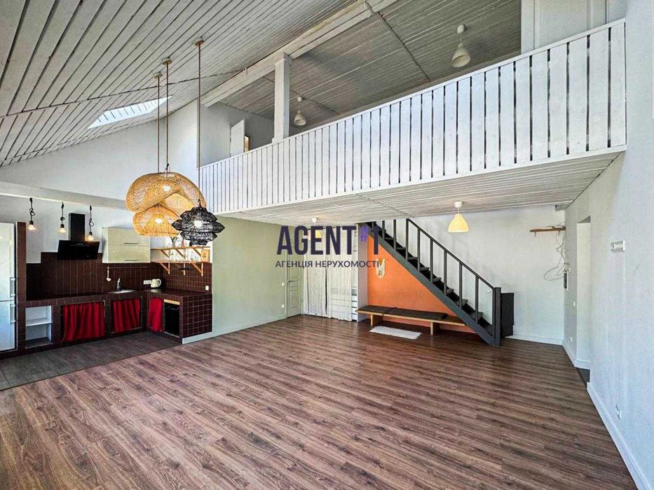 Продаж  квартири з терасою в ЖК Петропавлівський П. Борщагівка.