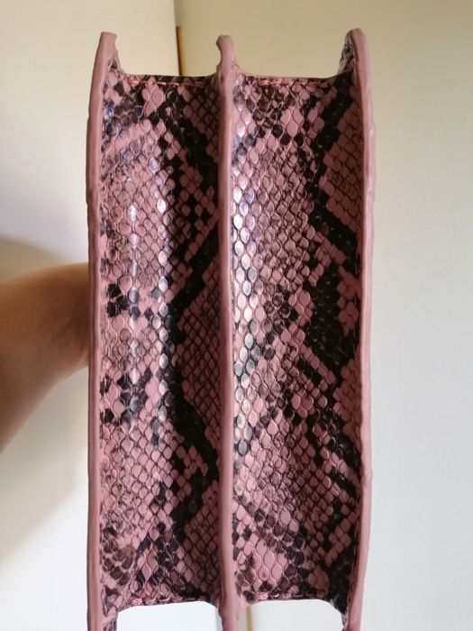 Mala Zara padrão cobra
