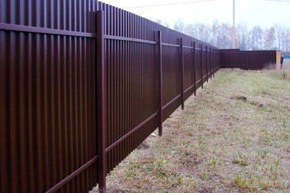 Виготовляємо та встановлюємо паркани будь-якої складності