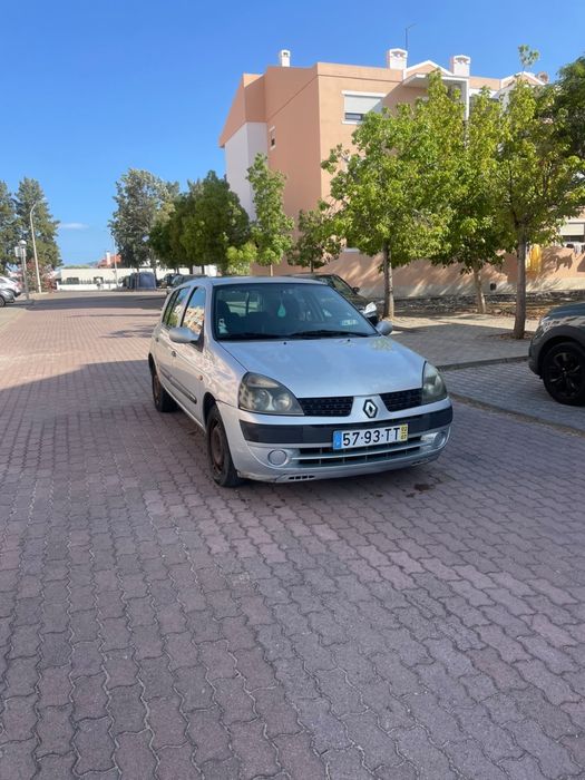 Renault Clio — fotografia 2