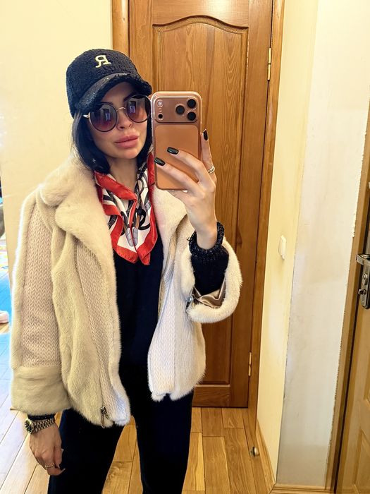 Норковая шуба жіноча