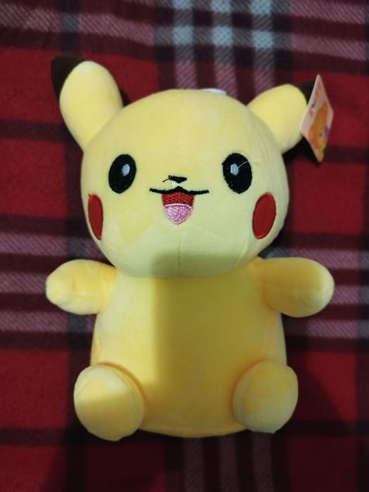 Peluche pikachu 25 cm