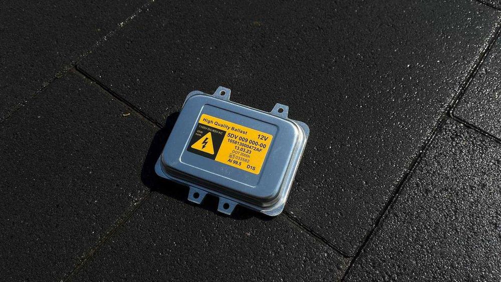 Блок ксенона розжига Hella 5dv00900000 A0008211061 BMW Mercedes VAG