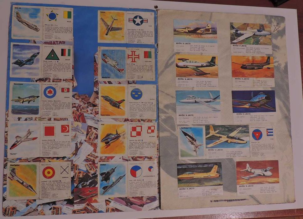 Livros juvenis, Banda Desenhada, Cadernetas de Cromos, Fotonovelas