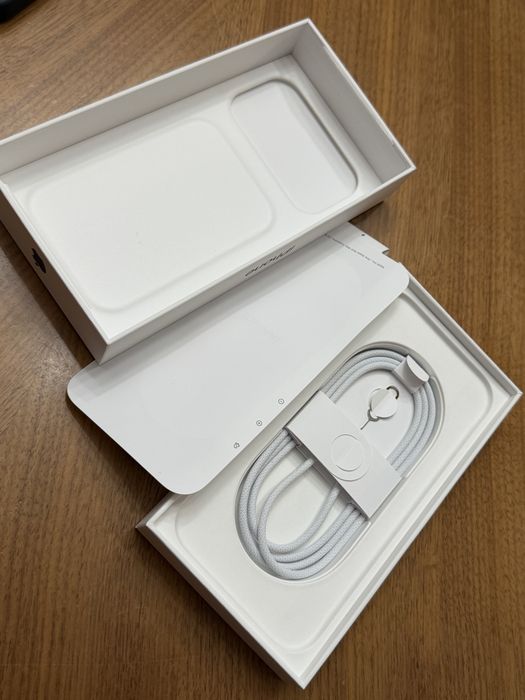 iPhone 17 Pro Max 256 na gwarancji
