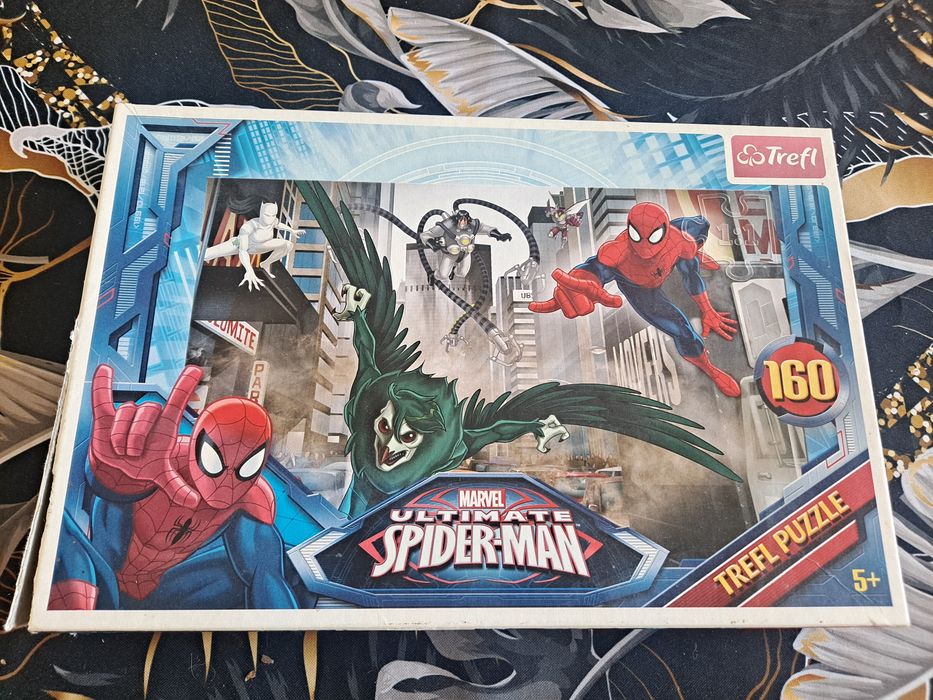 Puzzle spider-man